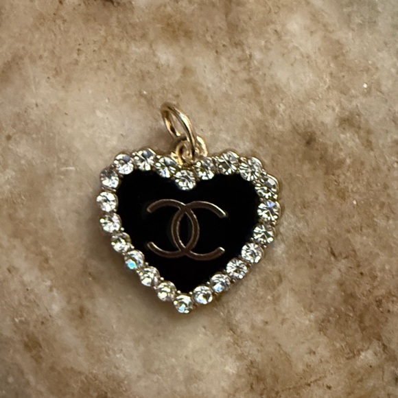 CHANEL Zipper pull | Charm - Picture 4 of 4